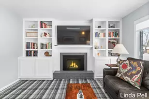 7146 Thorncrest Dr SE, Grand Rapids, MI 49546 - Photo 6