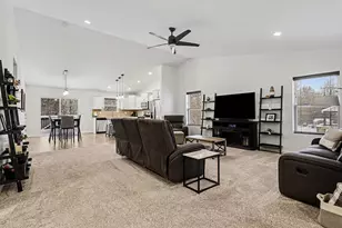 1401 Springview Ct, Middleville, MI 49333 - Photo 6