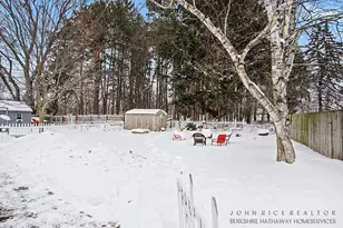 1224 Plymouth Ave NE, Grand Rapids, MI 49505 - Photo 34