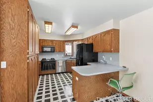 4185 24th St, Dorr, MI 49323 - Photo 14