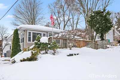 6773 Elmview Avenue NE, Rockford, MI 49341 - Photo 1