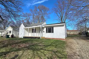 3429 Lowcroft Ave, Lansing, MI 48910 - Photo 2