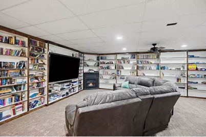 6878 N Croswell Avenue, Bitely, MI 49309 - Photo 32
