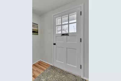 457 Donnalee Drive, Monroe, MI 48162 - Photo 2