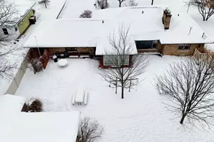 908 N Taffee Dr, Hastings, MI 49058 - Photo 26