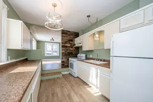 216 Elmwood St, Hartford, MI 49057 - Photo 10