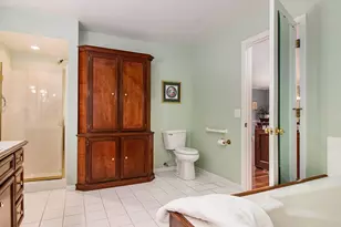 8081 Weatherwax Dr, Jenison, MI 49428 - Photo 16