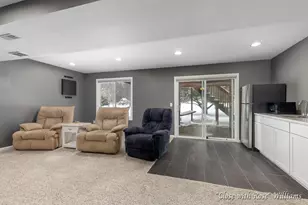 8531 Twin Lakes Dr, Jenison, MI 49428 - Photo 30