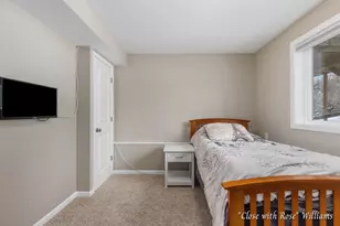 8531 Twin Lakes Dr, Jenison, MI 49428 - Photo 36