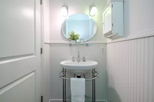 2716 Lomond Dr, Kalamazoo, MI 49008 - Photo 16