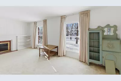 924 Bellclaire Avenue SE, Grand Rapids, MI 49506 - Photo 6