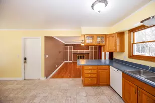 1656 Walnut Ridge Cir, Canton, MI 48187 - Photo 14