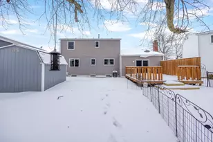 1656 Walnut Ridge Cir, Canton, MI 48187 - Photo 42