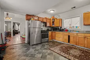 904 College Ave NE, Grand Rapids, MI 49503 - Photo 10