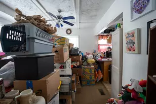 534 Isbell St, Lansing, MI 48910 - Photo 4