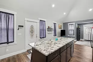 86 Nash St, Sparta, MI 49345 - Photo 6