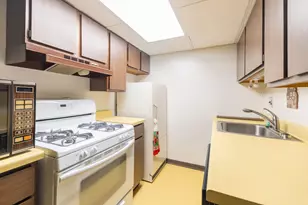 26036 Parke Ln, Grosse Ile, MI 48138 - Photo 34