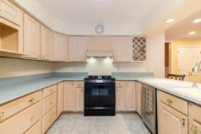 26036 Parke Lane, Grosse Ile, MI 48138 - Photo 12