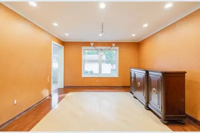 26036 Parke Lane, Grosse Ile, MI 48138 - Photo 16