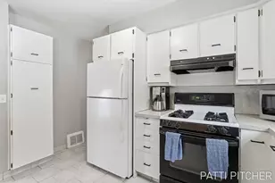 2117 Columbus Ave, Norton Shores, MI 49441 - Photo 14