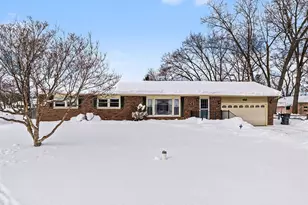 35908 Riverview Dr, Paw Paw, MI 49079 - Photo 2