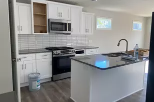 1142 Freshfield Dr, Byron Center, MI 49315 - Photo 2