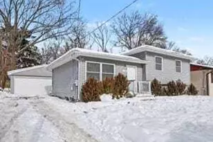 718 Southland Ave, Portage, MI 49024 - Photo 2