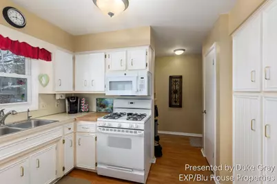 5886 Bramalea Avenue SE, Grand Rapids, MI 49508 - Photo 6