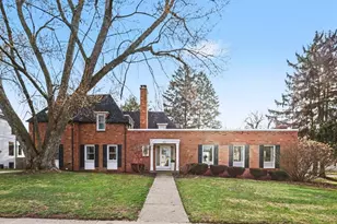 950 San Jose Dr SE, Grand Rapids, MI 49506 - Photo 1