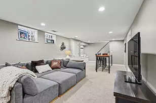 950 San Jose Dr SE, Grand Rapids, MI 49506 - Photo 32