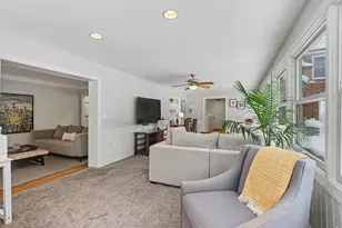 950 San Jose Dr SE, Grand Rapids, MI 49506 - Photo 14