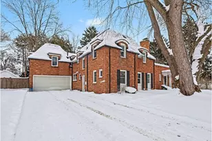 950 San Jose Dr SE, Grand Rapids, MI 49506 - Photo 2