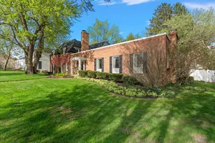 950 San Jose Dr SE, Grand Rapids, MI 49506 - Photo 4