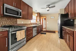 230 E Grove St, Monroe, MI 48162 - Photo 14