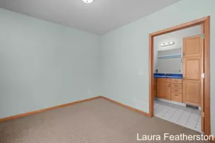 5105 Perry St, Zeeland, MI 49464 - Photo 12