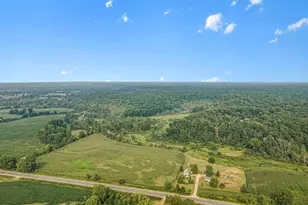 13774 S Maple Island Rd, Twin Lake, MI 49457 - Photo 8