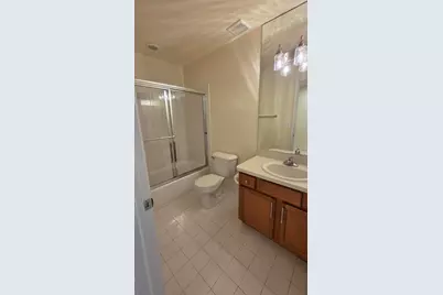 1547 Cass Lake Road, Keego Harbor, MI 48320 - Photo 16