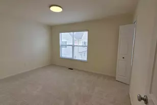 1547 Cass Lake Rd, Keego Harbor, MI 48320 - Photo 18