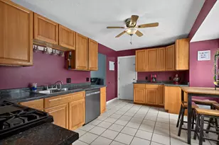 615 Sioux St, Jackson, MI 49203 - Photo 12