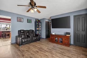 615 Sioux St, Jackson, MI 49203 - Photo 8