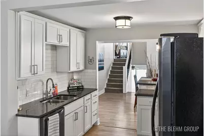 7319 Hessler Court NE, Rockford, MI 49341 - Photo 6