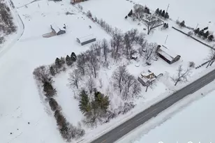 9105 Port Sheldon St, Zeeland, MI 49464 - Photo 36