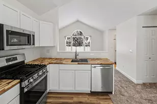 125 Ringneck Ln, Buckley, MI 49620 - Photo 8