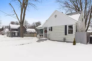 3288 Chestnut Ave SW, Grandville, MI 49418 - Photo 2