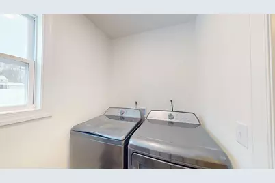 803 Parkwood Drive, Greenville, MI 48838 - Photo 8