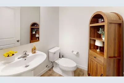 803 Parkwood Drive, Greenville, MI 48838 - Photo 28