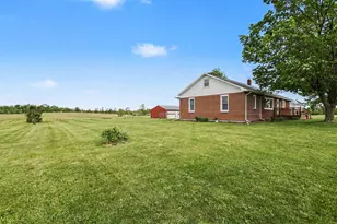 5494 Old Pipestone Rd, Eau Claire, MI 49111 - Photo 8