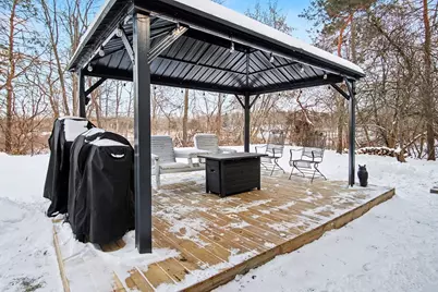 339 S Vine Street, Stanton, MI 48888 - Photo 4