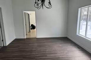 54 Maple St, Galesburg, MI 49053 - Photo 12