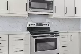 2919 W Kalamo Hwy, Charlotte, MI 48813 - Photo 10